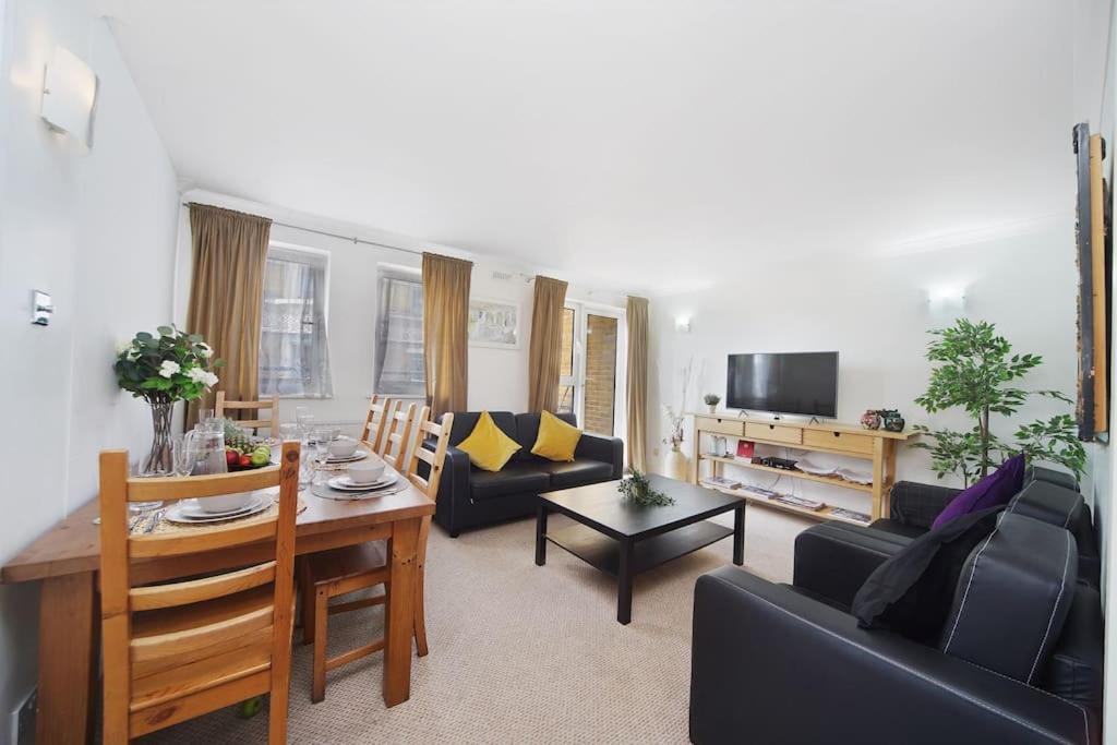 Stunning 4-bed London