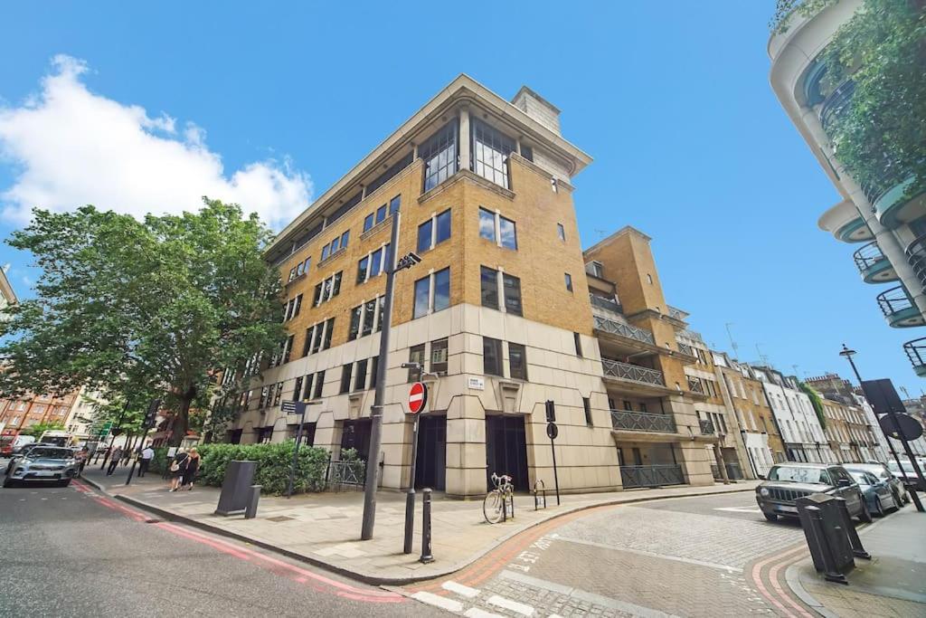 Apartment Stunning 4-bed *