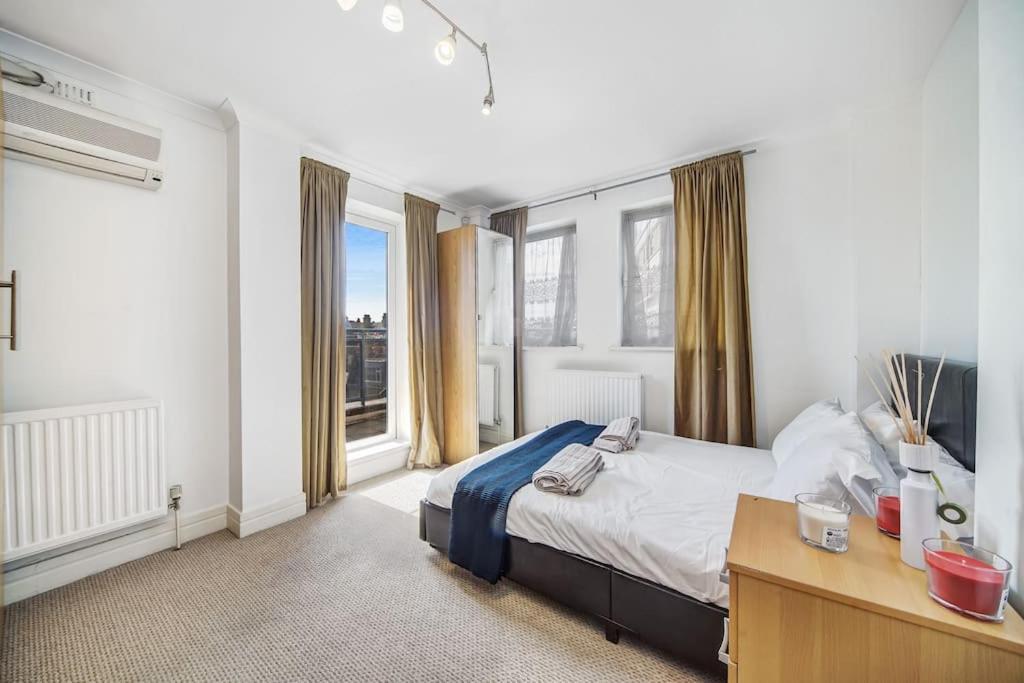 Stunning 4-bed Apartment London