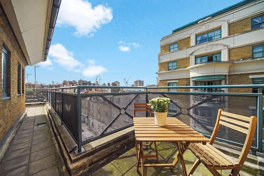 Stunning 4-bed Apartment